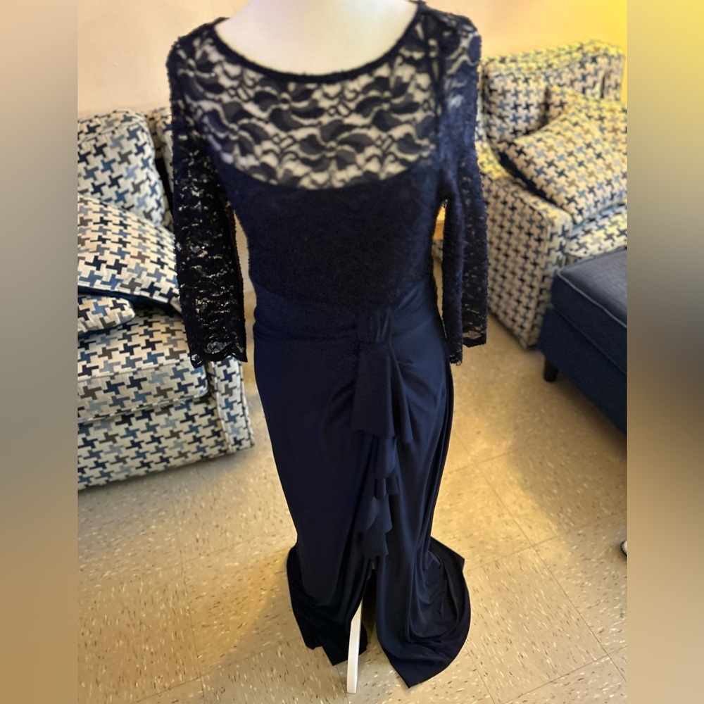 Blue beauty! Elegant gown.